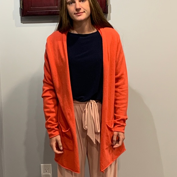 NWT-Bellina, Cardigan, Wool, Cashmere. - Picture 4 of 5